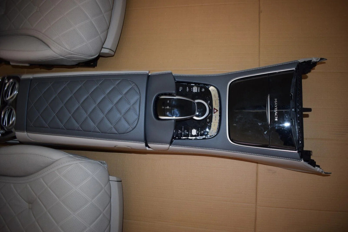 Original Mercedes S X222 Maybach Innenausstattung Sitze Tür Mittelkonsole Tische