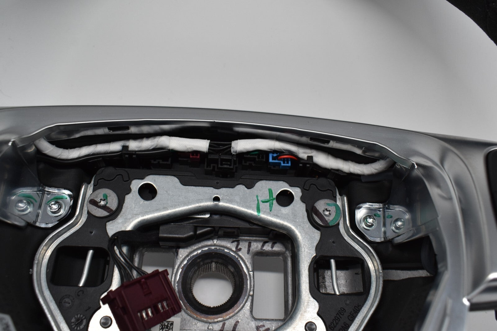 Mercedes Lenkrad AMG Lenkrad GT c190 Alcantara a1904600703 Alcantara Schwarz