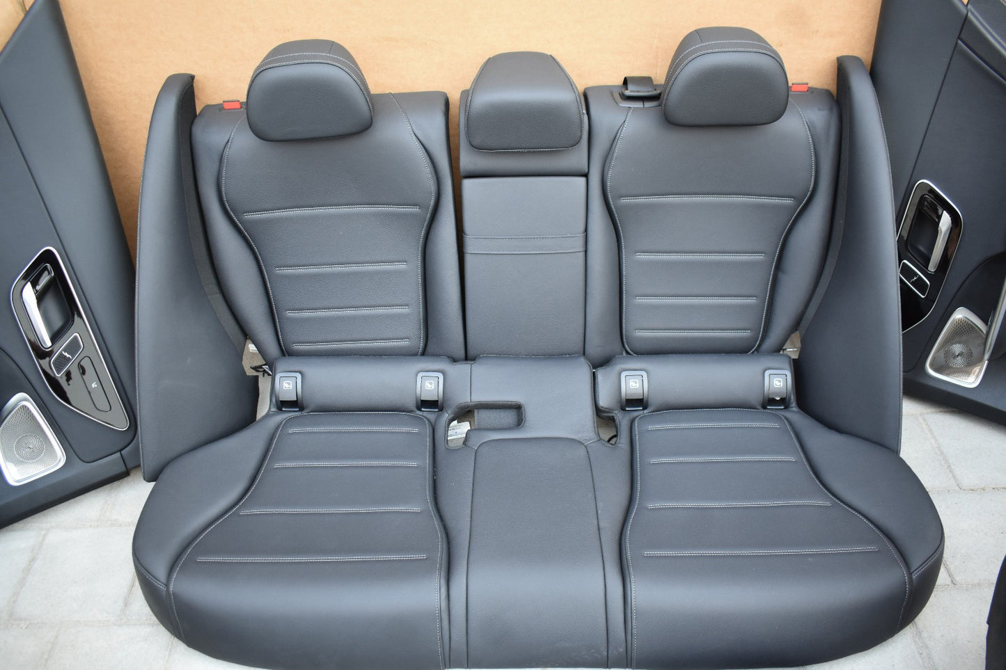 Original Mercedes w206 C Klasse Limousine Leder Schwarz 3500km!! Sitze 206