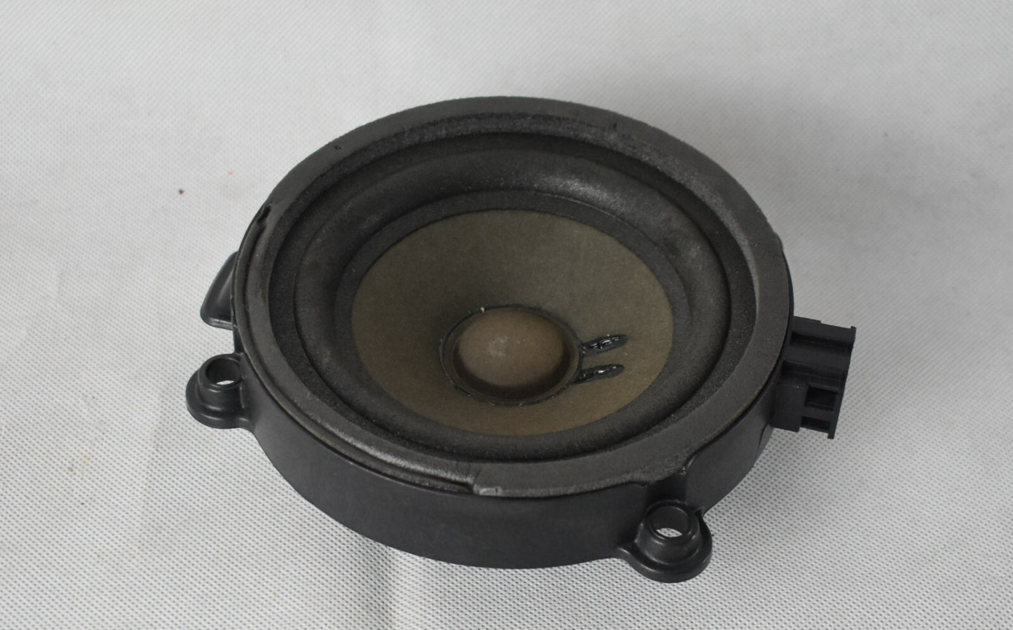 Original Mercedes w639 Vito Viano Lautsprecher a6398271060