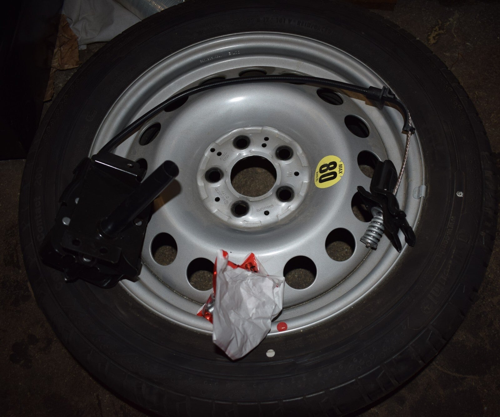 Original Mercedes w447 V Klasse Ersatzradhalterung Reserverad Rad 17 Zoll