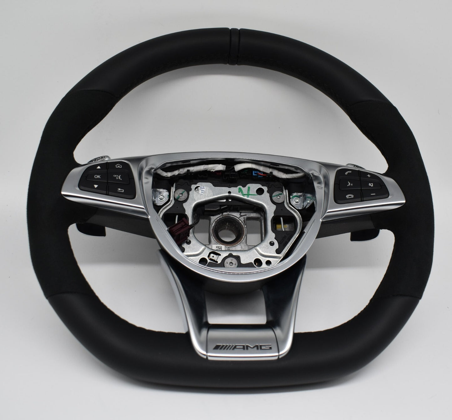 Original Mercedes AMG C63 C Klasse Lenkrad Alcantara schwarz a2054602603 GLC63