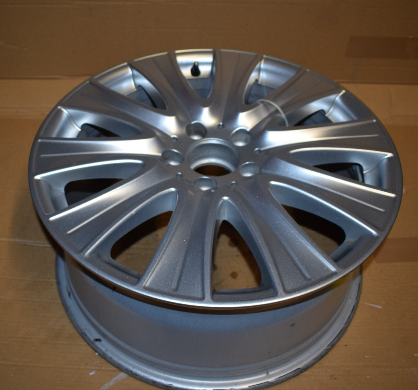 1x Original Mercedes w222 S Klasse Alufelge A2224010902 8Jx18 ET41
