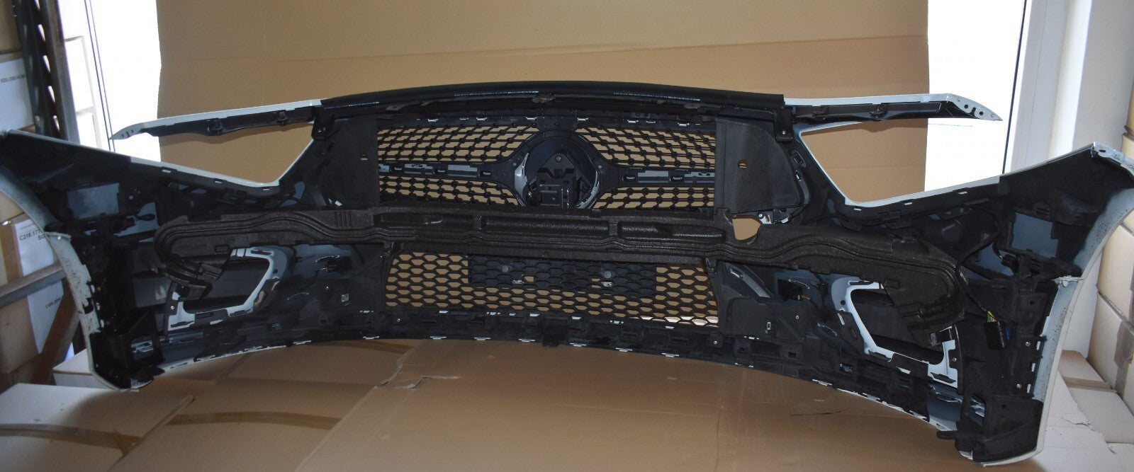 Original Mercedes w257 CLS Stoßstange vorne AMG w257 bumper front