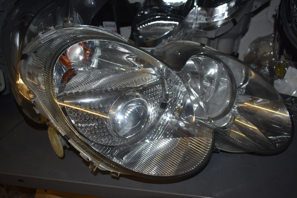 Original Mercedes SL R230 Scheinwerfer rechts Xenon