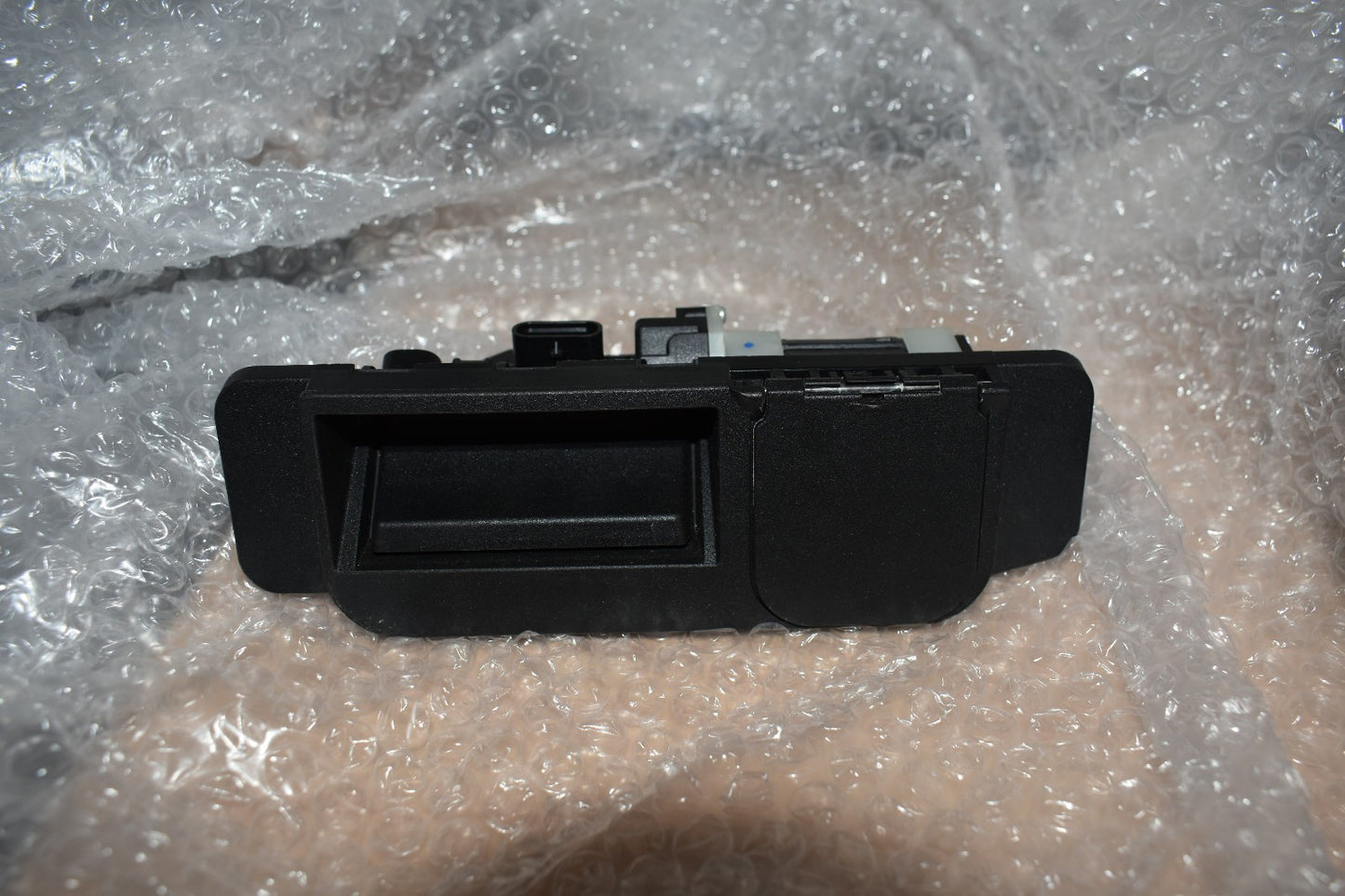 Original Mercedes Griff Heckklappe a0997501600 w222 w213 w205