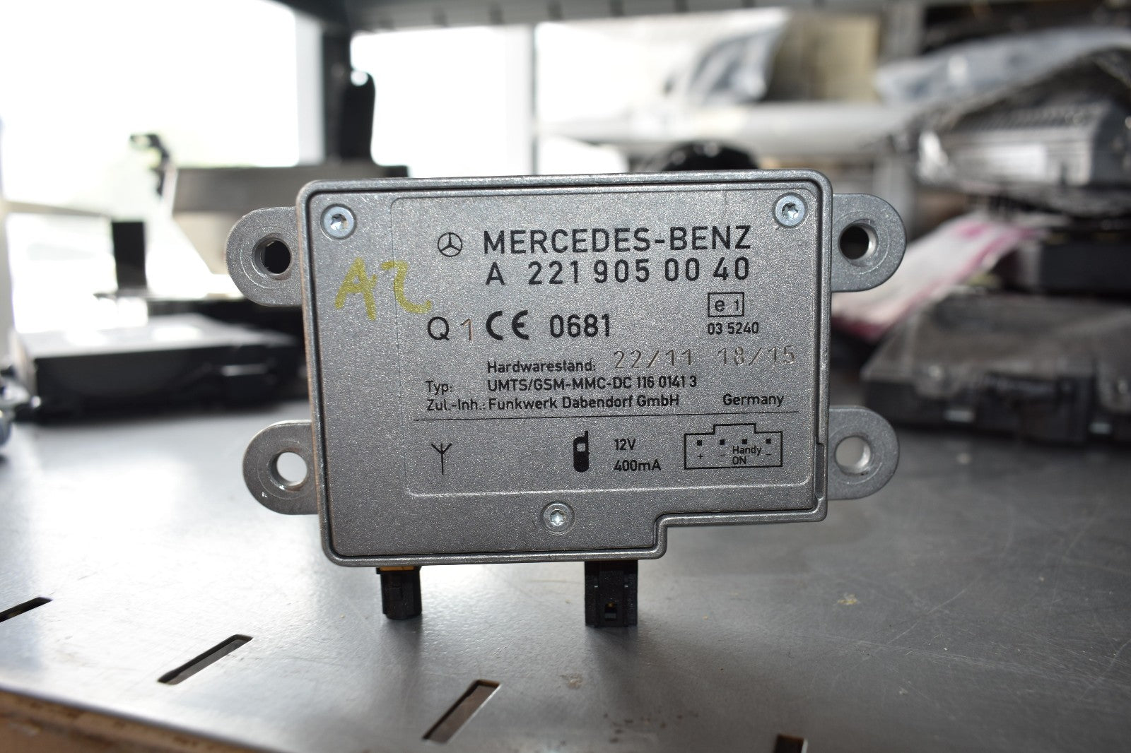 Original Mercedes a2219050040 w221 Antennenverstärker