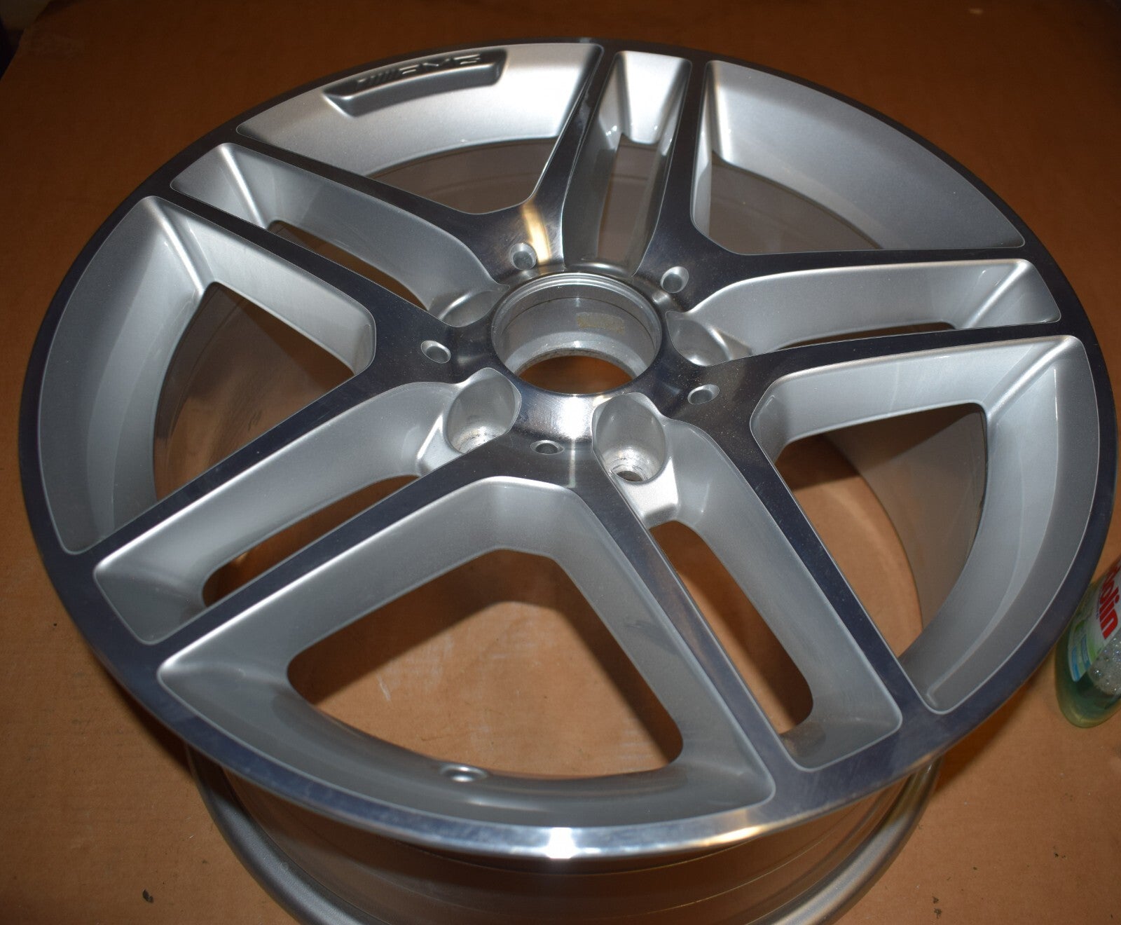 1x Original Mercedes w204 C Klasse Alufelge 17 Zoll a2044012400 8,5Jx17 Et58