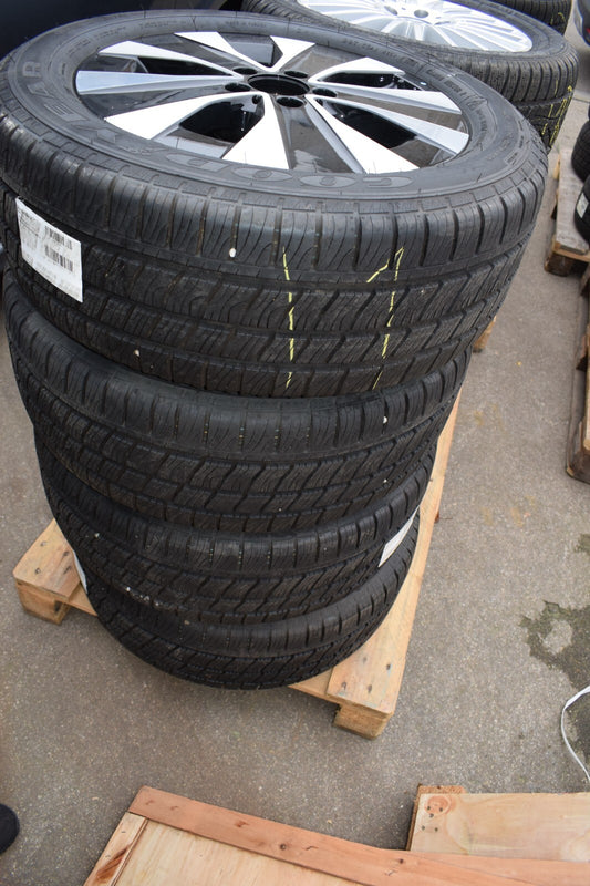 Original Mercedes Allwetter Räder w447 Vito V Klasse 225 55 17 104 102 T 106N