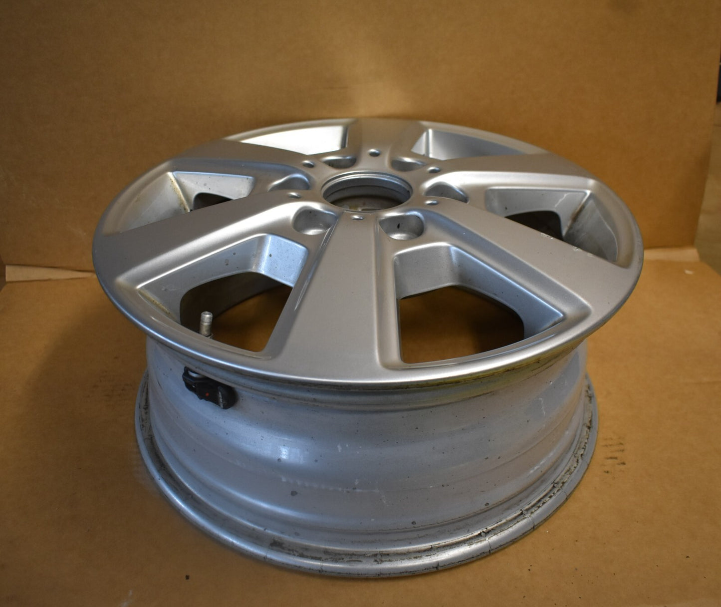 1x Original Mercedes Alufelge w910 a9104010700 6,5Jx16 ET62