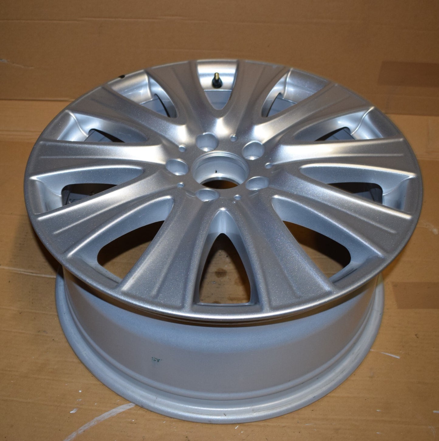 1x Original Mercedes w222 S Klasse Alufelge A2224010902 8Jx18 ET41