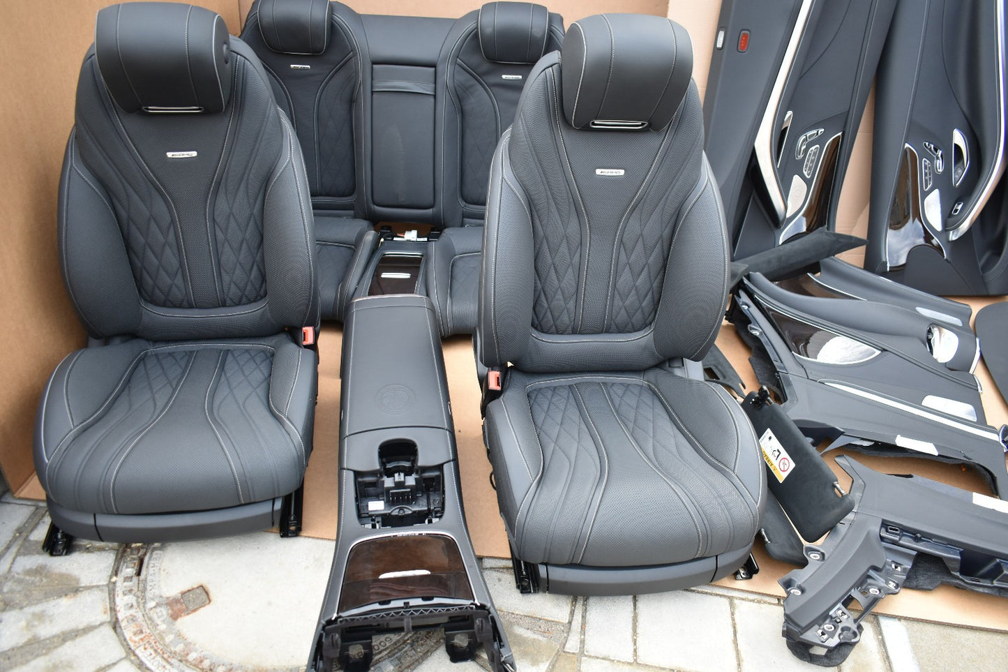 Mercedes S63 AMG Coupe S Klasse Cabrio Sitze vorne hinten Innenausstattung C217