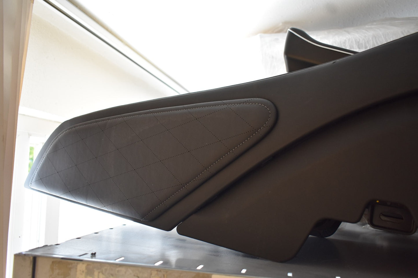 Original Mercedes w222 S Klasse Maybach Mittelkonsole Cupholder Ladegerät