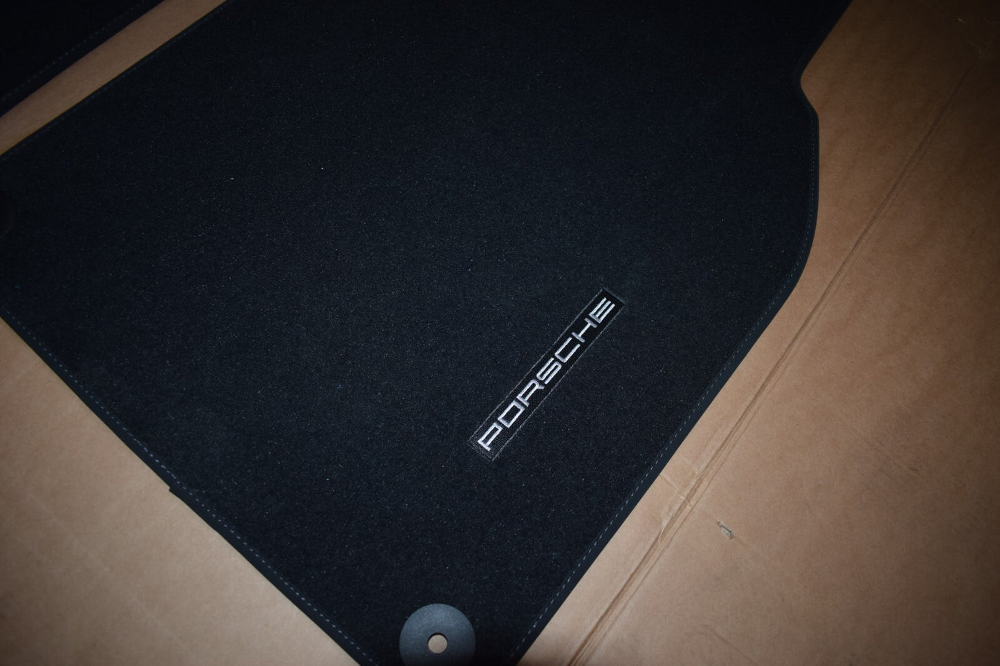 Original Porsche 911 Fußmatten Paar schwarz Teppich
