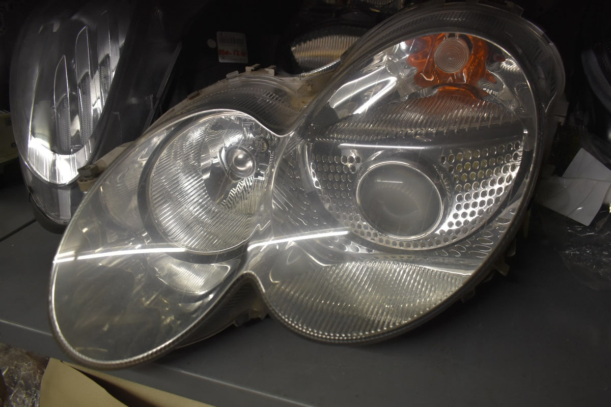 Original Mercedes SL R230 Scheinwerfer links Xenon