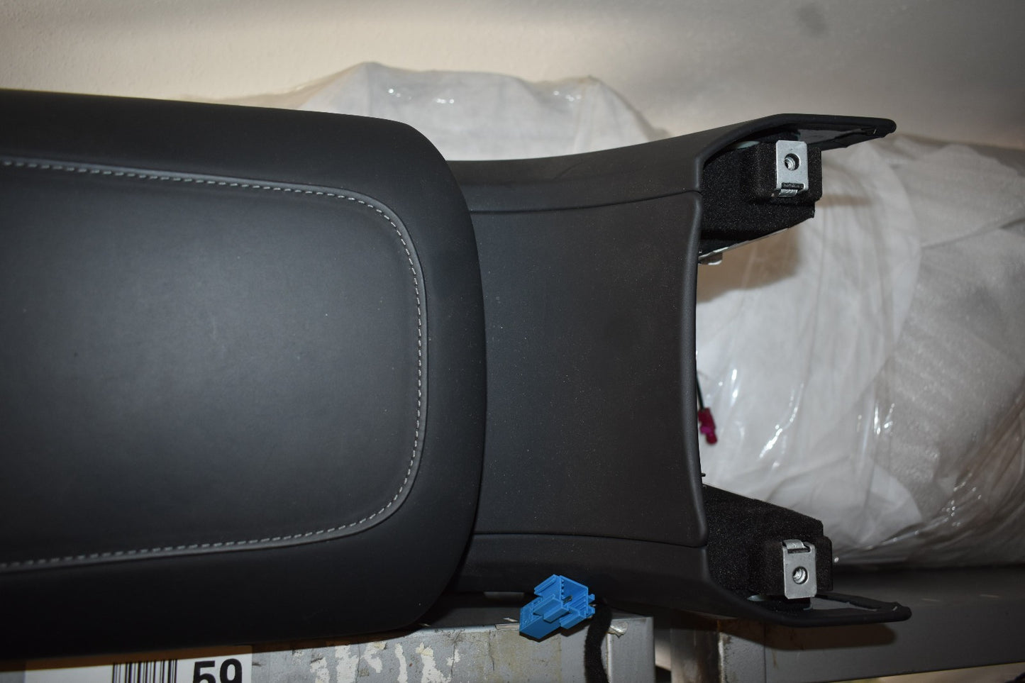 Original Mercedes w222 S Klasse Maybach Mittelkonsole Cupholder Ladegerät
