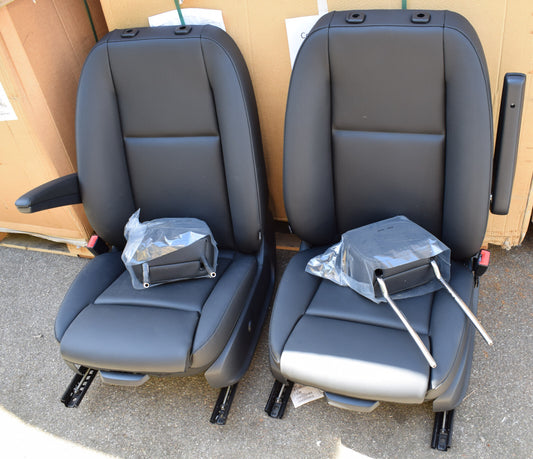 NEU Original Mercedes Kunstleder Fahrer Beifahrer Sitz w907 W910 Sprinter