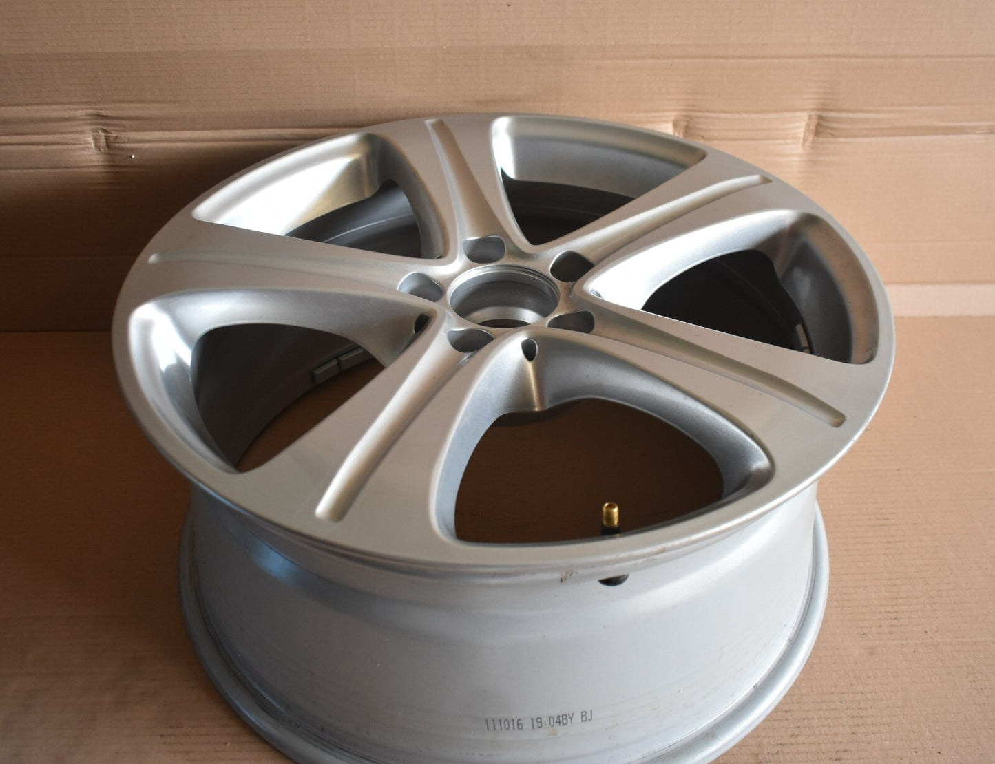 1x Original Mercedes Alufelge E Klasse w213 a2134011400 8 x 18 ET43