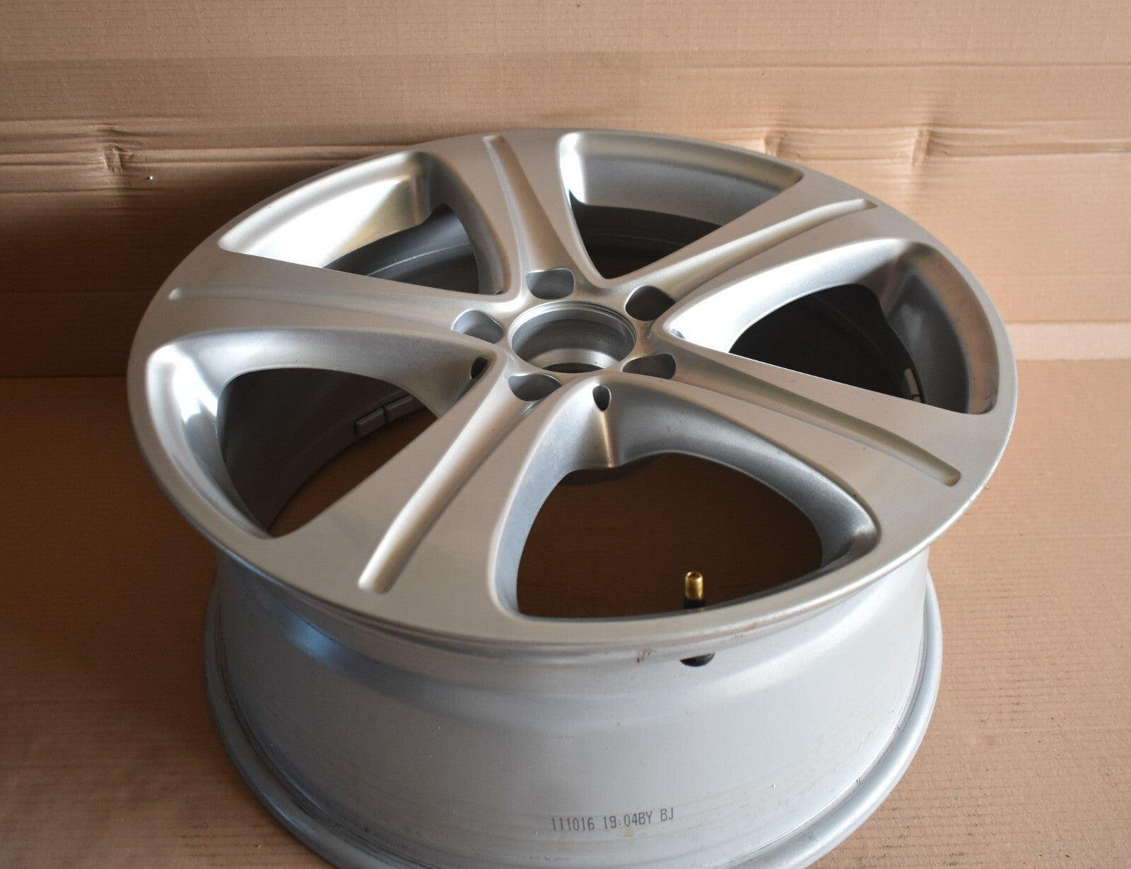 1x Original Mercedes Alufelge E Klasse w213 a2134011400 8 x 18 ET43