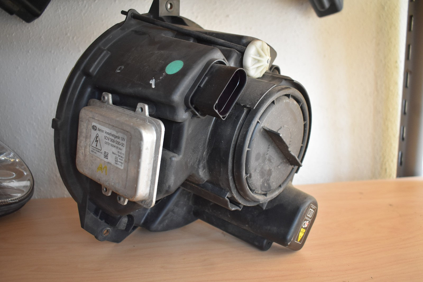 Original Mercedes w463 G Klasse Scheinwerfer Licht vorne Xenon a4638200759