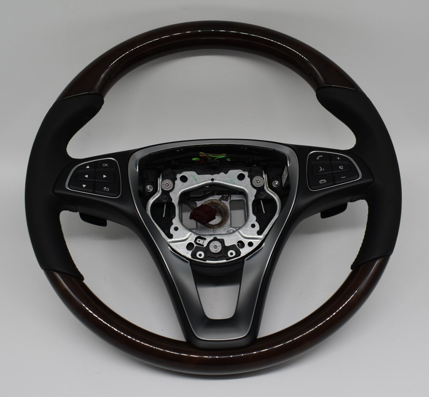 Mercedes Holzlenkrad Wurzelnuss w213 GLS 218 V klasse w447 w292 a0024602403