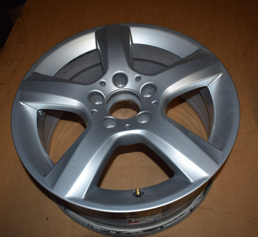 1x Original Mercedes w172 SLK Alufelge A1724010102 7Jx16 ET 38,5