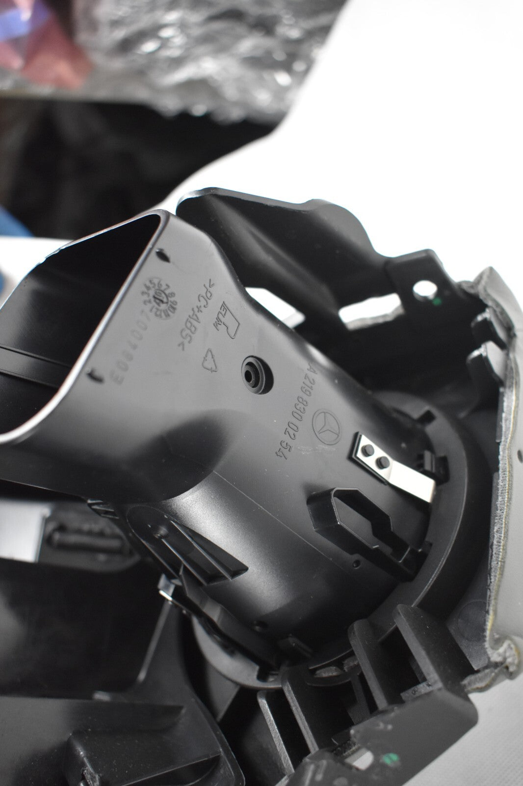 Original Mercedes Handschuhfach w219 c219 219 CLS Staufach Ablagefach Fach