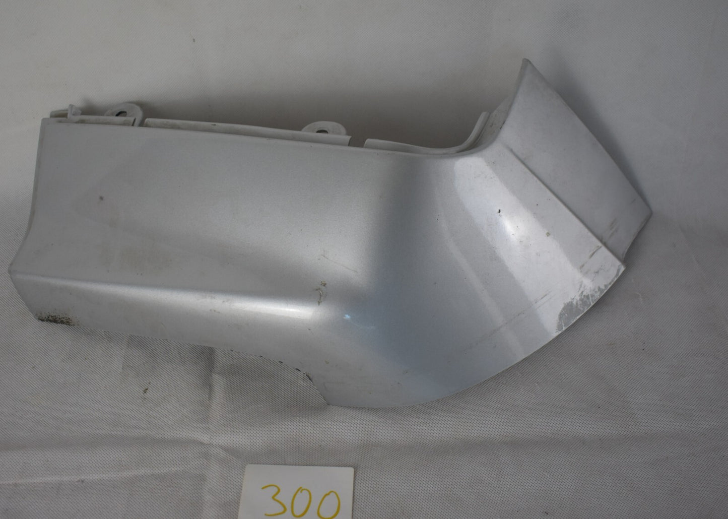 Original Mercedes G Klasse w463 Kotflügel Abdeckung links a4638840231