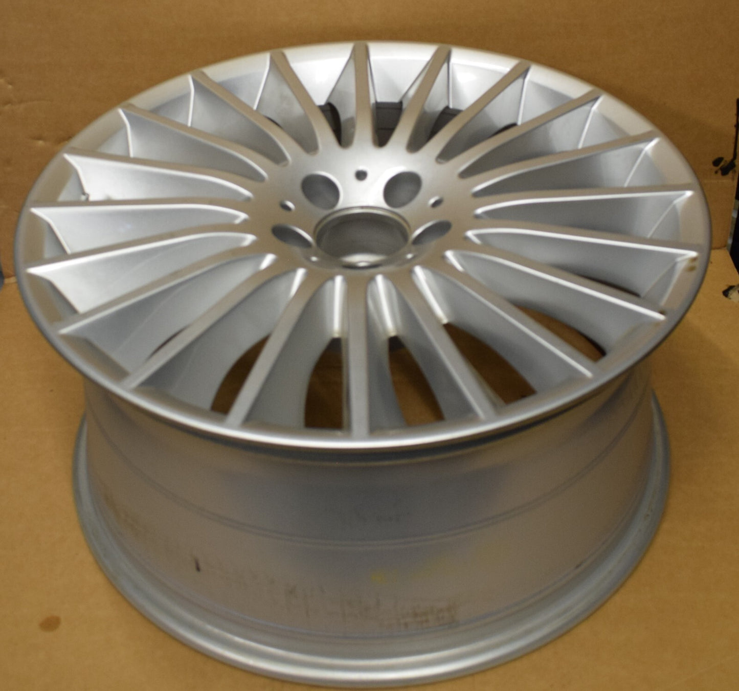 1x Original Mercedes w222 S Klasse Alufelge a2224013300 9Jx19 ET30 hinten Felge