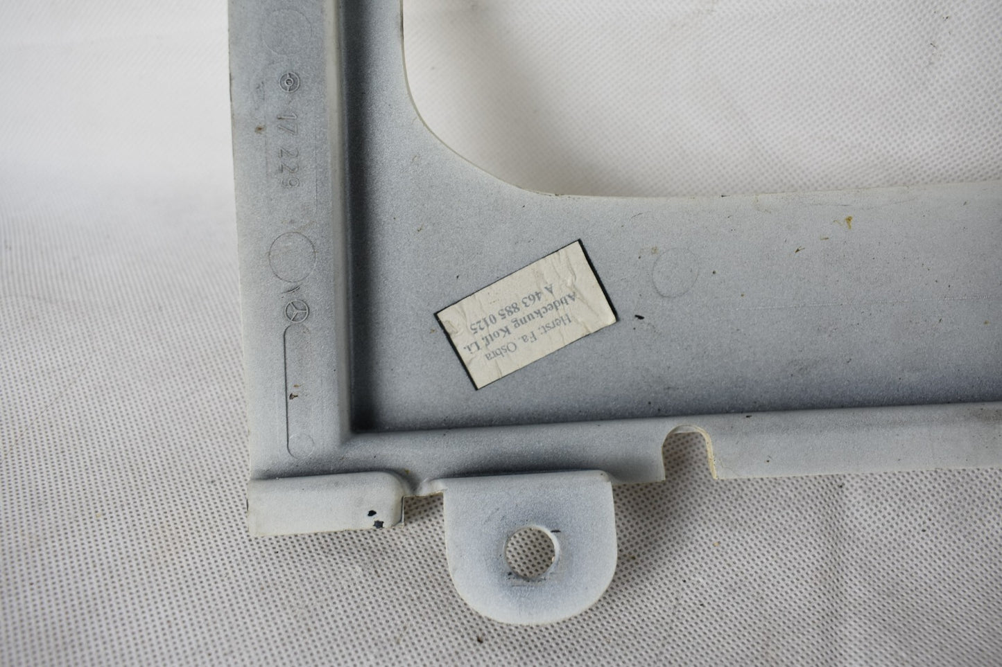 Original Mercedes G Klasse w463 Kotflügel Abdeckung links a4638850125