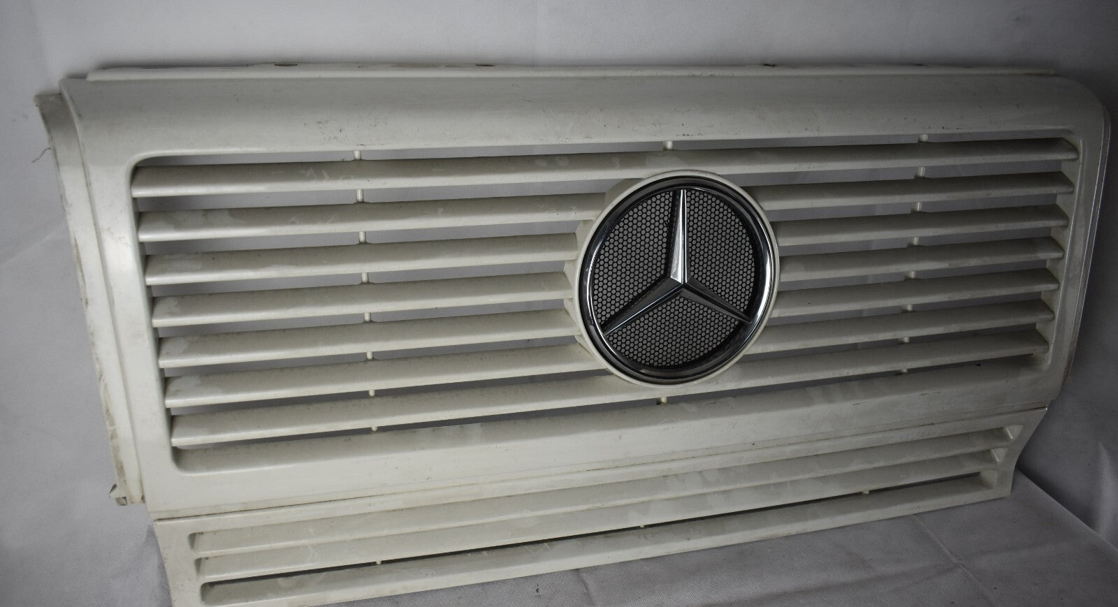 Original Mercedes Kühlergrill Grill w463 G Klasse a4638880015