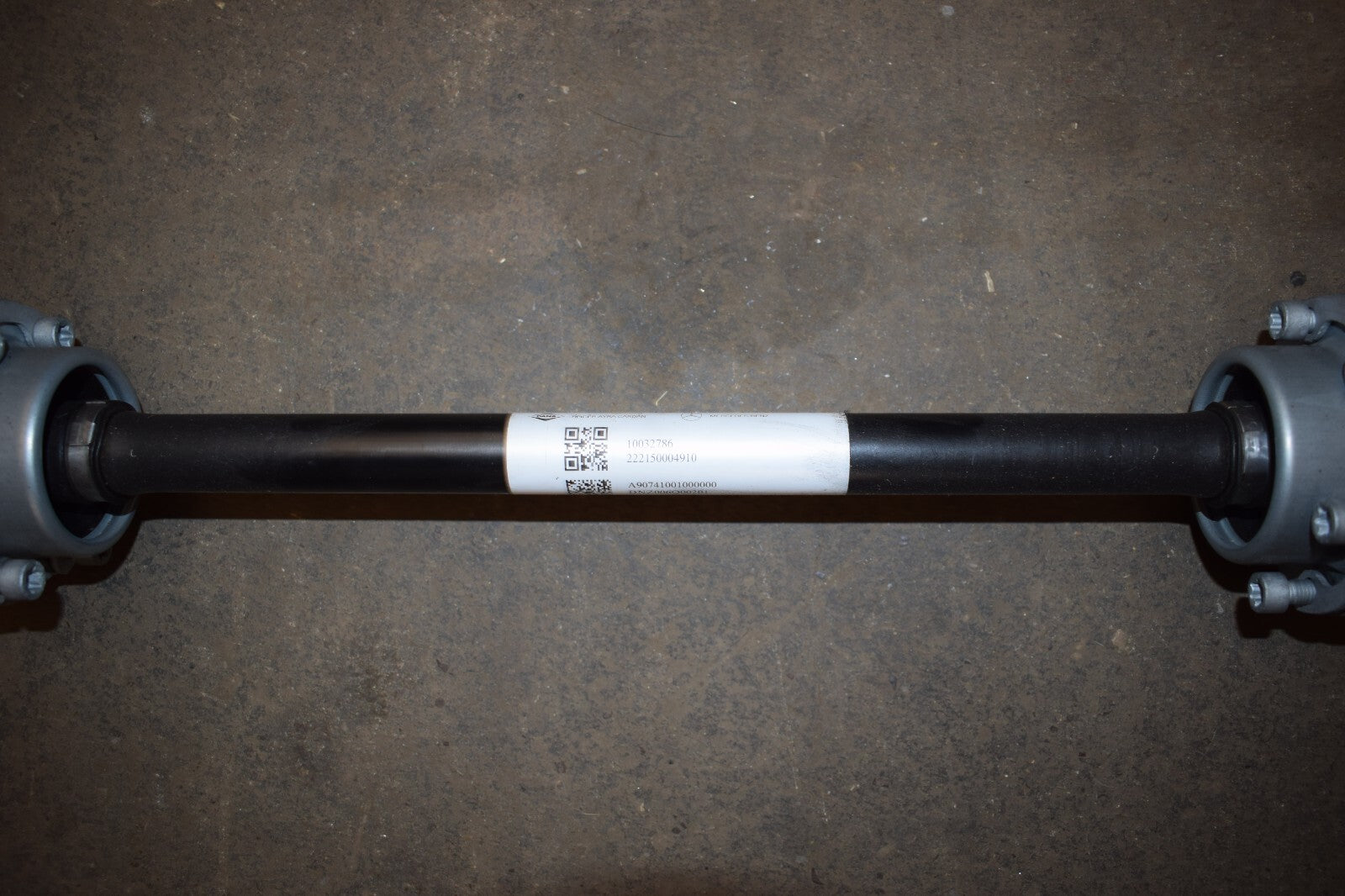 1x Original Mercedes Gelenkwelle 4 Matic A9074100100 Gelenkwelle w907