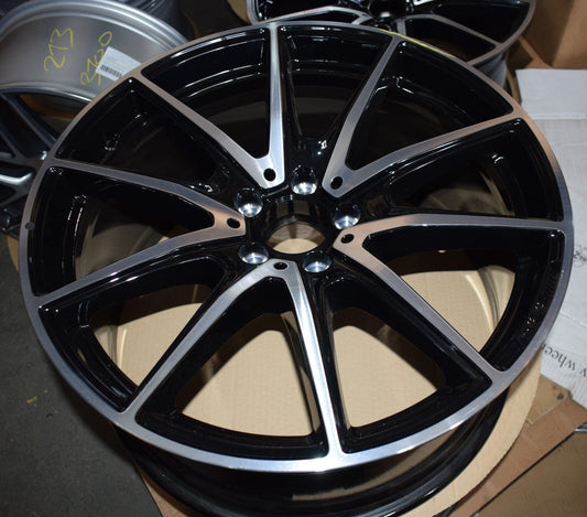1x Original Mercedes AMG w222 222 S Klasse Alufelge a2224014100 hinten schwarz