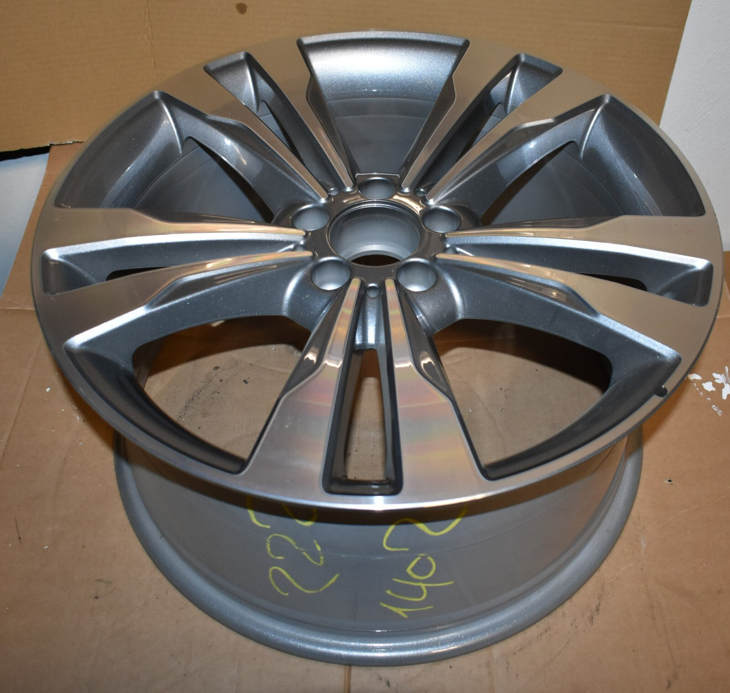 1x Original Mercedes w222 S klasse Alufelge a2224011402 9,5Jx19 ET43,5