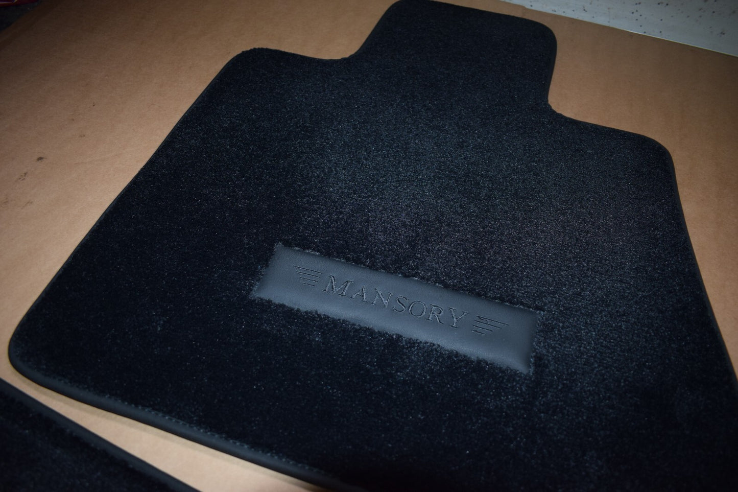 Rolls Royce RR31 Cullinan MANSORY Fußmatten Floor mats schwarz Velour