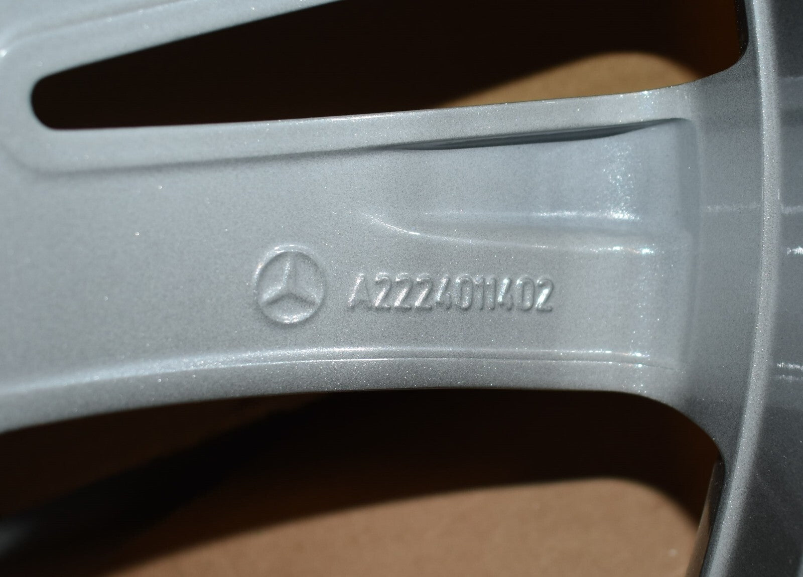 1x Original Mercedes w222 S klasse Alufelge a2224011402 9,5Jx19 ET43,5