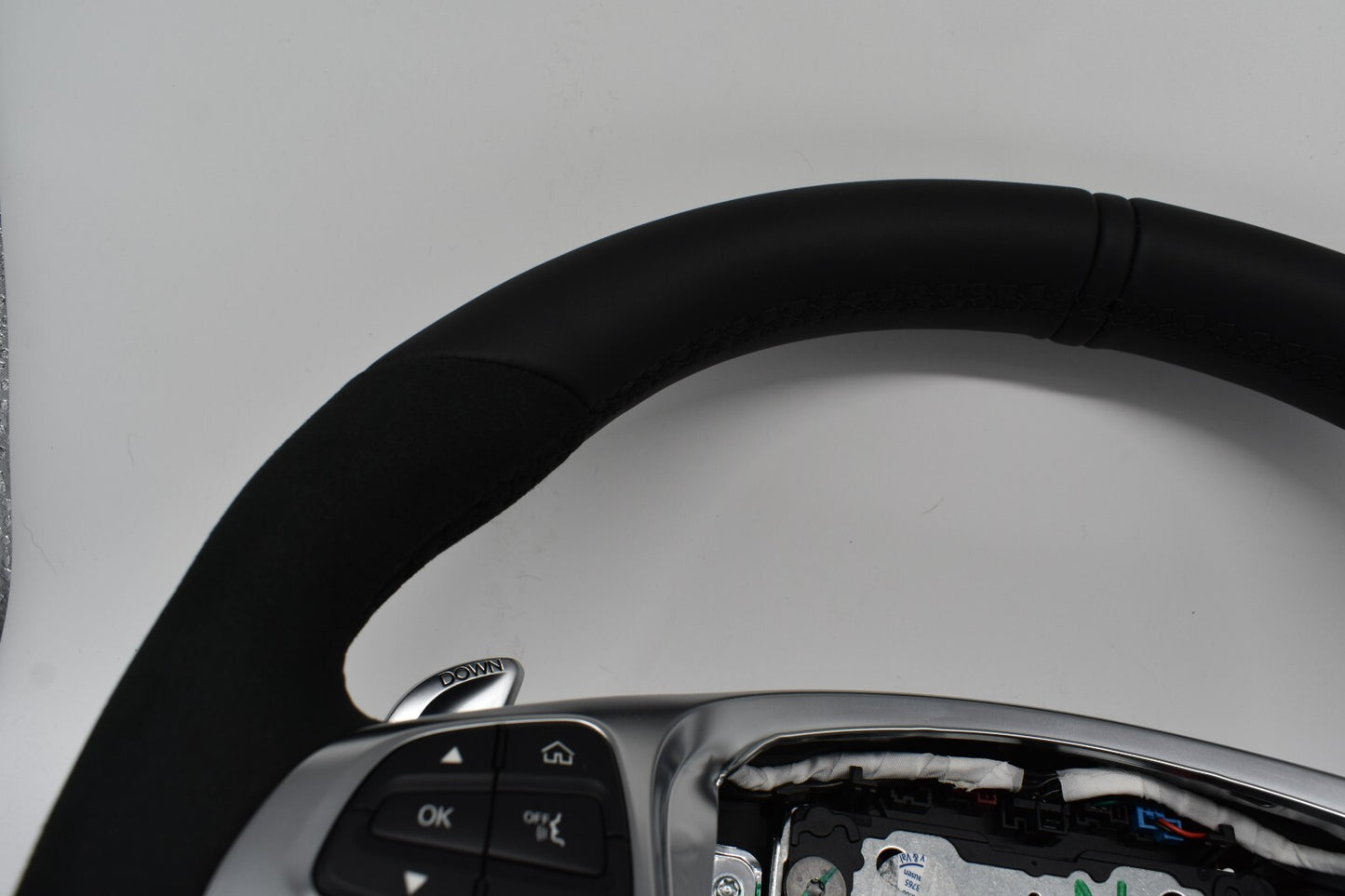 Original Mercedes AMG C63 C Klasse Lenkrad Alcantara schwarz a2054602603 GLC63