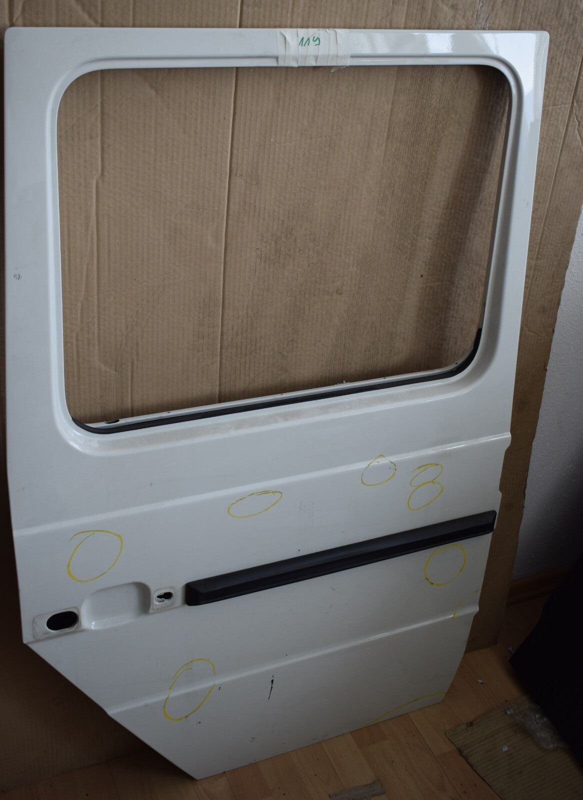 Original Mercedes G Klasse Türe door  w463 G HR hinten rechts weiß