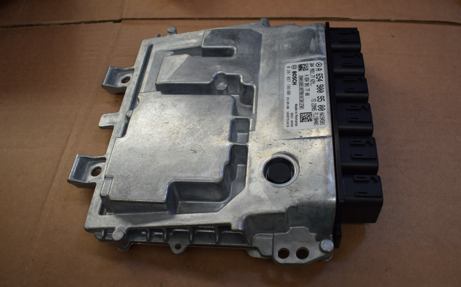 1x Original Mercedes w907 w447 OM654 Motorsteuegerät A6549009500 Neu