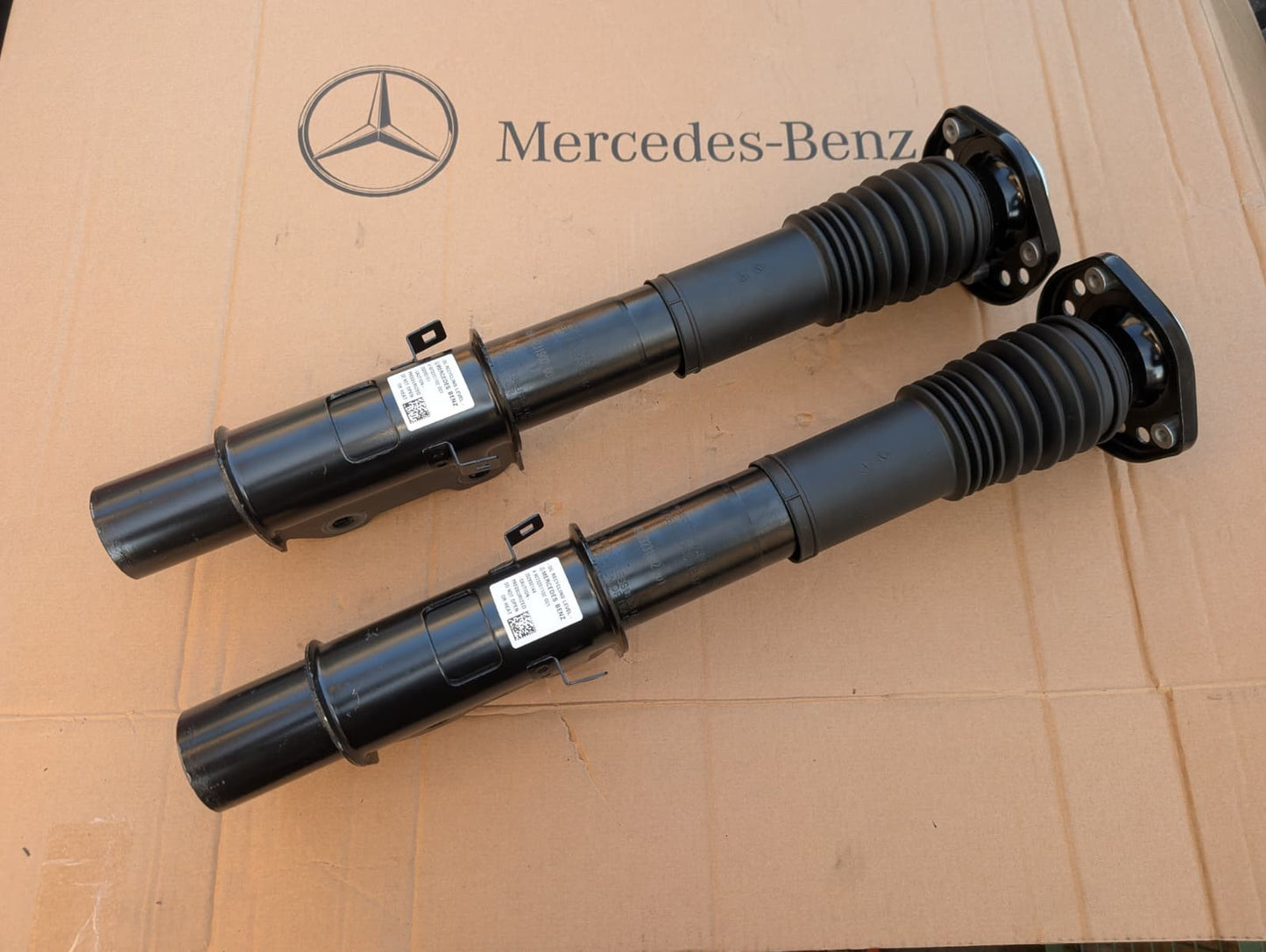 Original Mercedes Sprinter w907 W906 Stoßdämpfer rechts links neu A9073201102