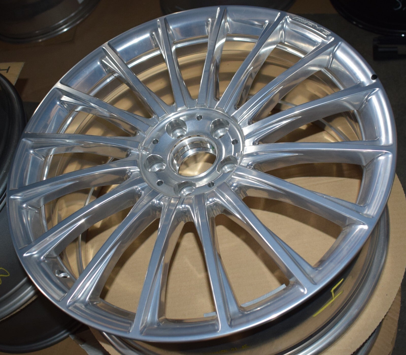 1x Original Mercedes AMG w222 w217 S Klasse Alufelge a2224011000 8,5jx20 H2 ET39