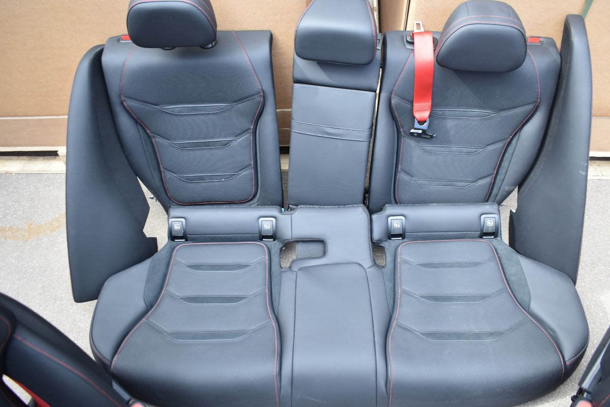 Original Mercedes W206 C Klasse Limousine Perormance Sitze Innenausstattung AMG