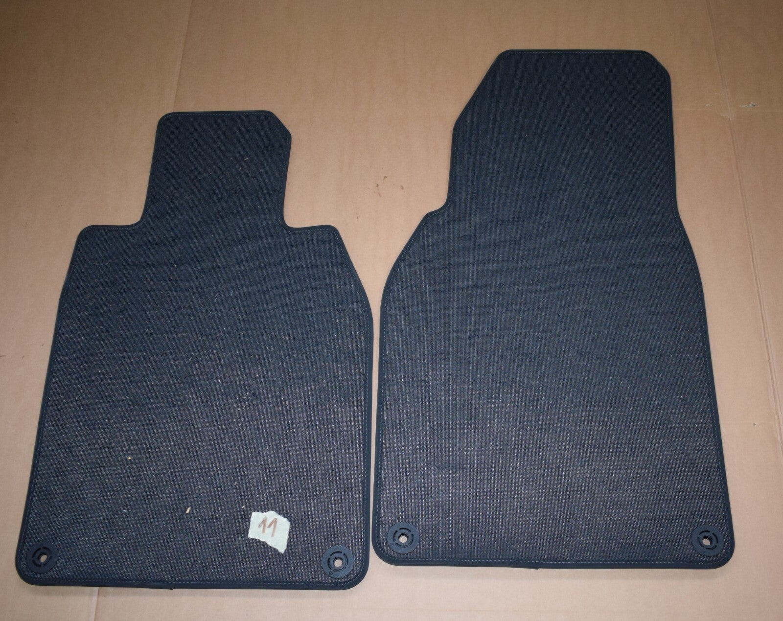 Original Porsche 911 Fußmatten Paar schwarz Teppich