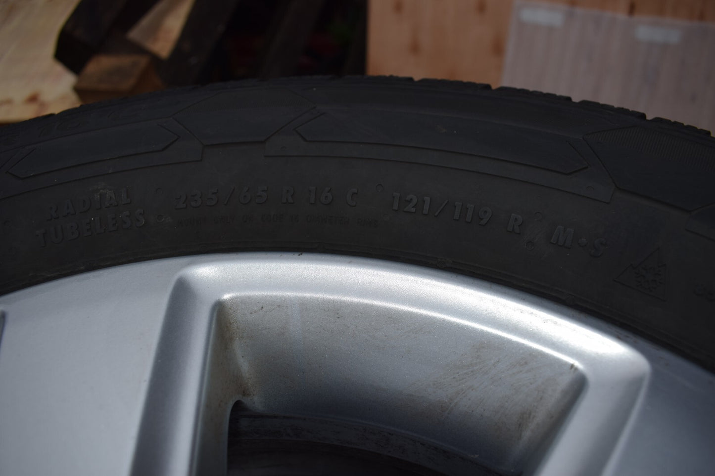 Original Mercedes Winter Räder Sprinter w907 Alu 16 Zoll 235 65 16C 121 119R