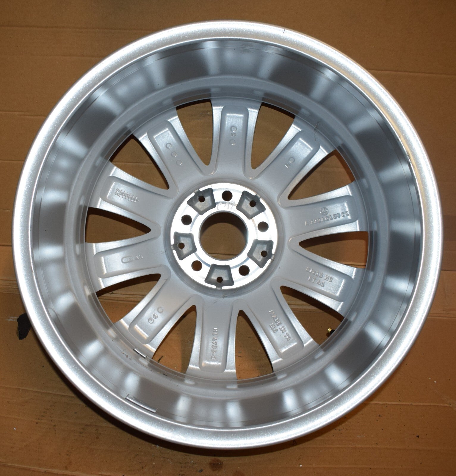 1x Original Mercedes w222 S Klasse Alufelge A2224010902 8Jx18 ET41