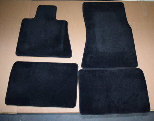 Original Rolls Royce RR31 Cullinan Fußmatten Floor mats schwarz Velour