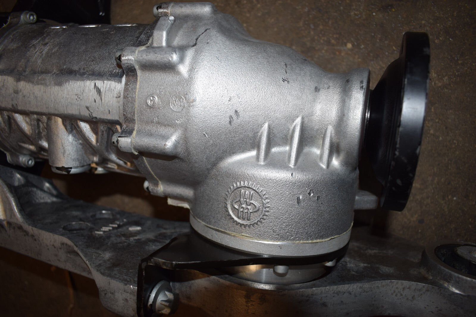 Mercedes w639 Differential 4x4 Vito Viano Vorderachsgetriebe a6393300402 4 matic
