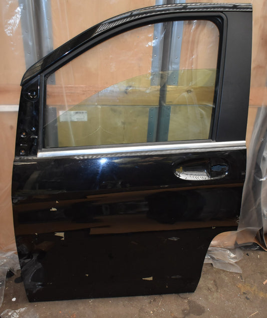 Original Mercedes w447 Beifahrer Tür vorne links schwarz A4477206600 V Klasse