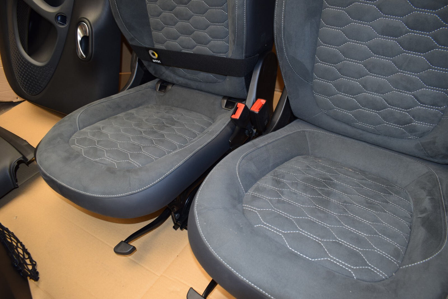 SMART BRABUS Innenausstattung Alcantara Leder Sitze