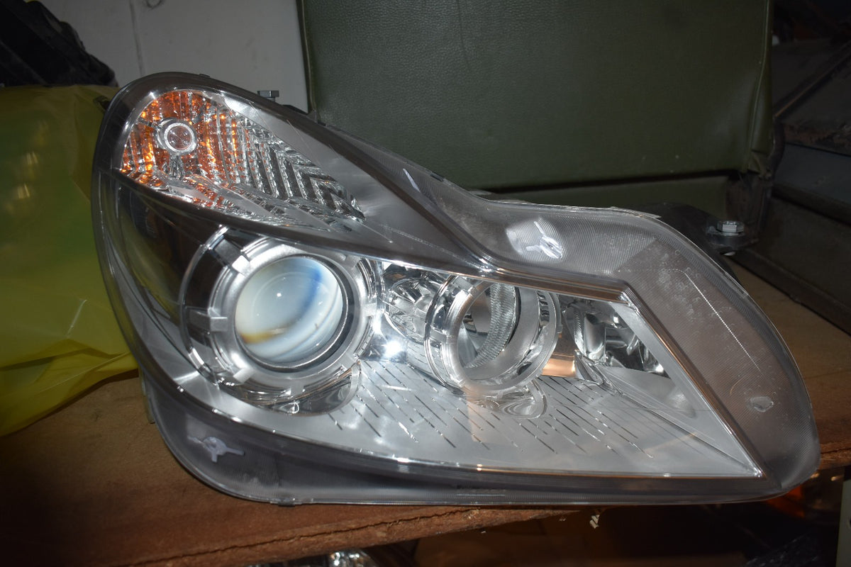 Original Mercedes R230 SL Scheinwerfer Rechts A2308209061